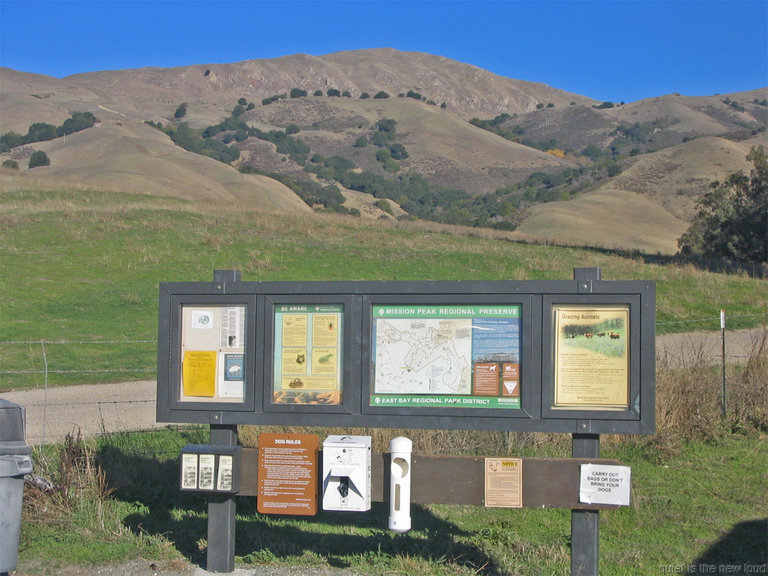 Day hike 11-15-08: Stanford Ave Trailhead