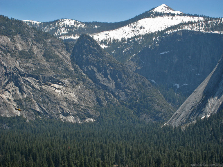 Helicopter with Grizzly Peak & Mt Starr King