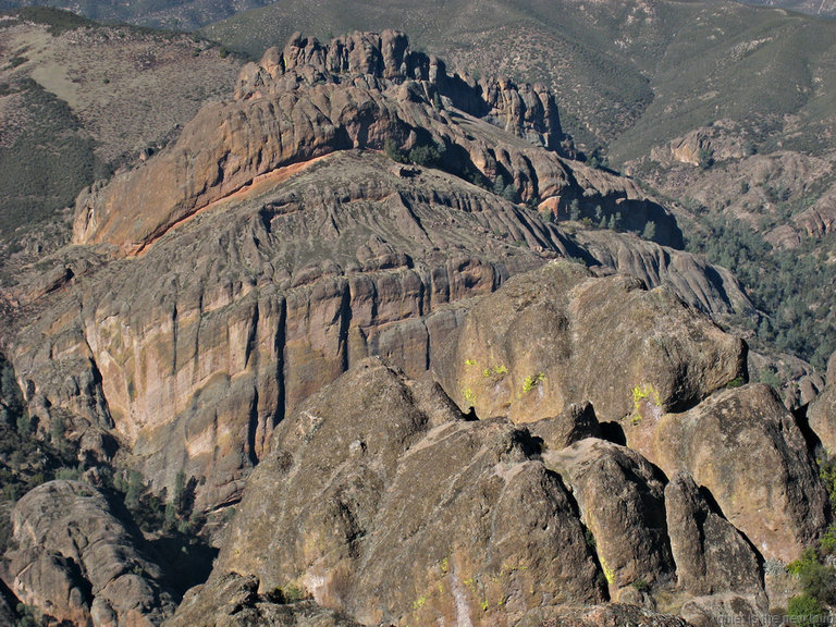 pinnacles112810-042.jpg