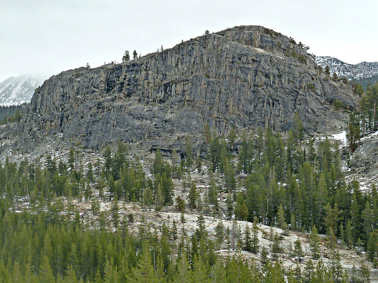 Cliffs above Conness Creek