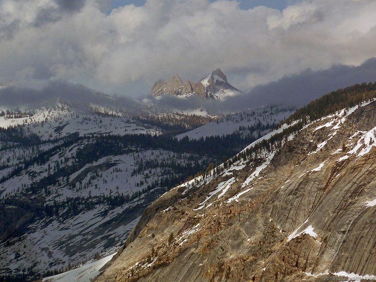 Echo Peaks, Echo Ridge