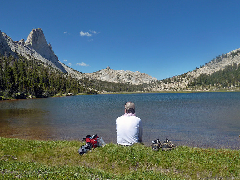 Luke, Matthes Lake