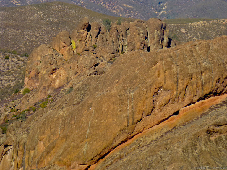 Crowley Towers, Upper Balconies