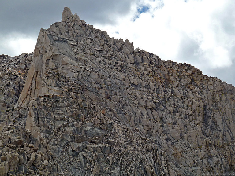 Pinnacles above Big Pothole Lake