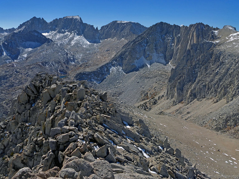 Mt Dade, Mt Abbot, Petit Griffon, Mt Mills, Ruby Peak from Mt Starr