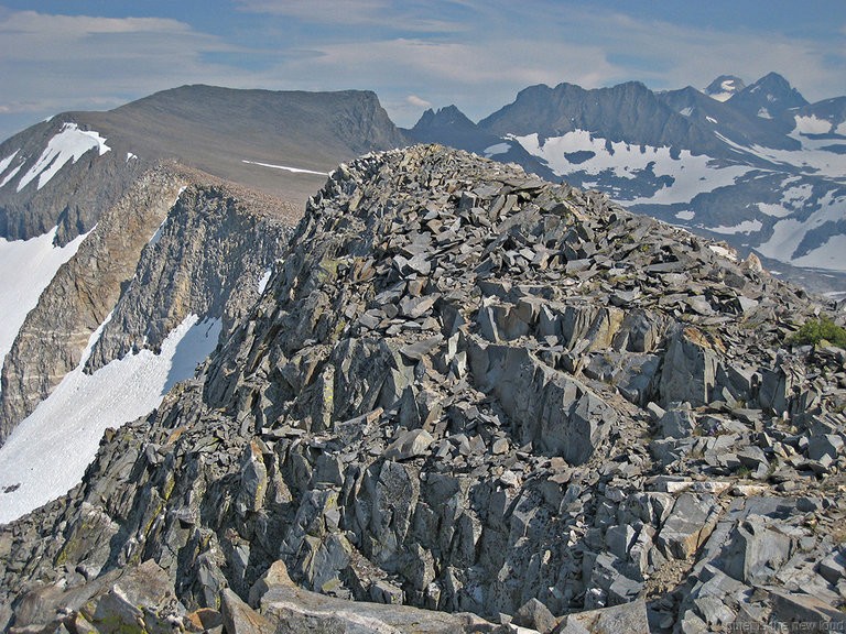 Parsons Peak, Simmons Peak, Mt Lyell, Mt Maclure